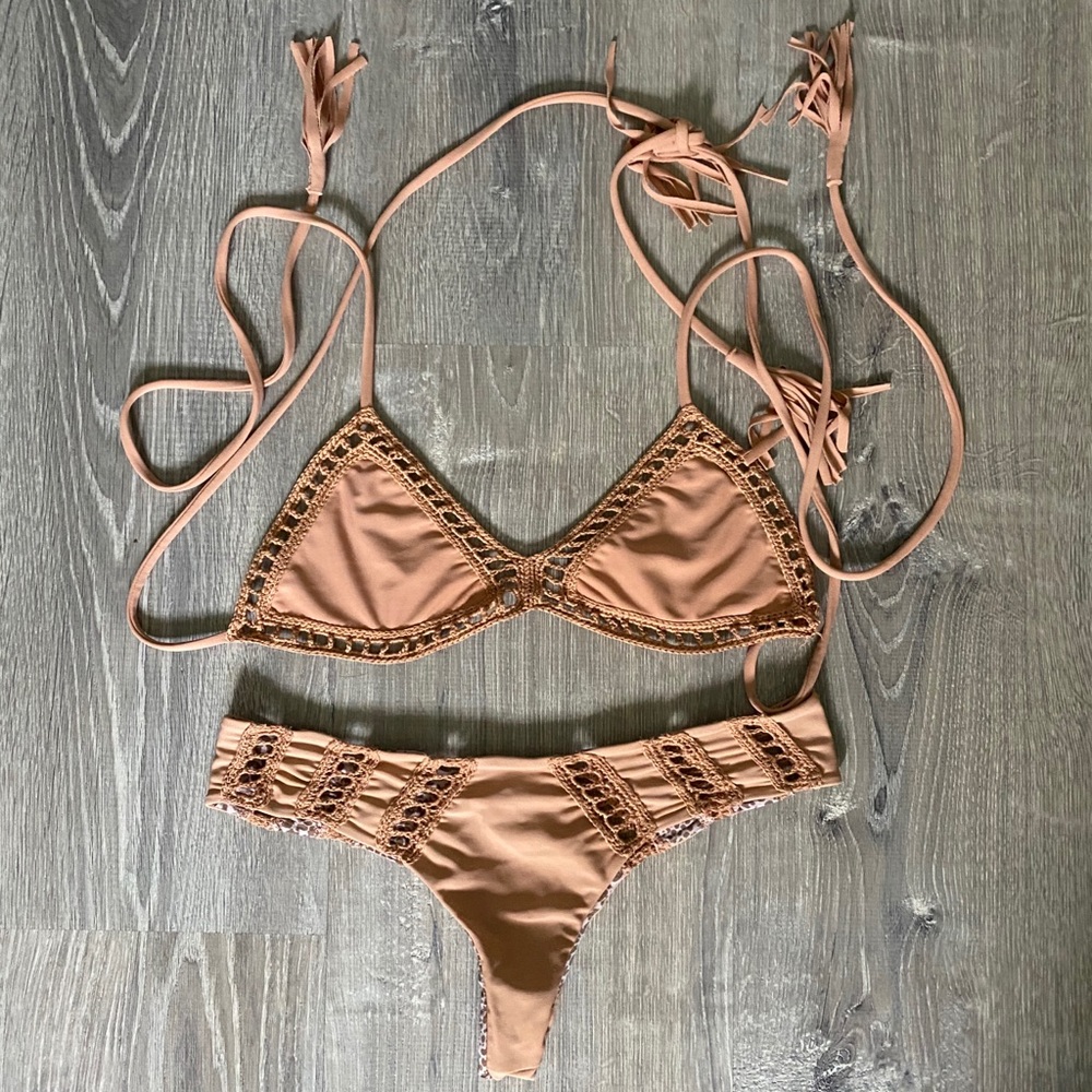 Acacia swimwear set